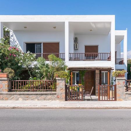 Kourita Garden Apartment With Sea View Near To The Port Of Milos Adamantas  Exteriör bild